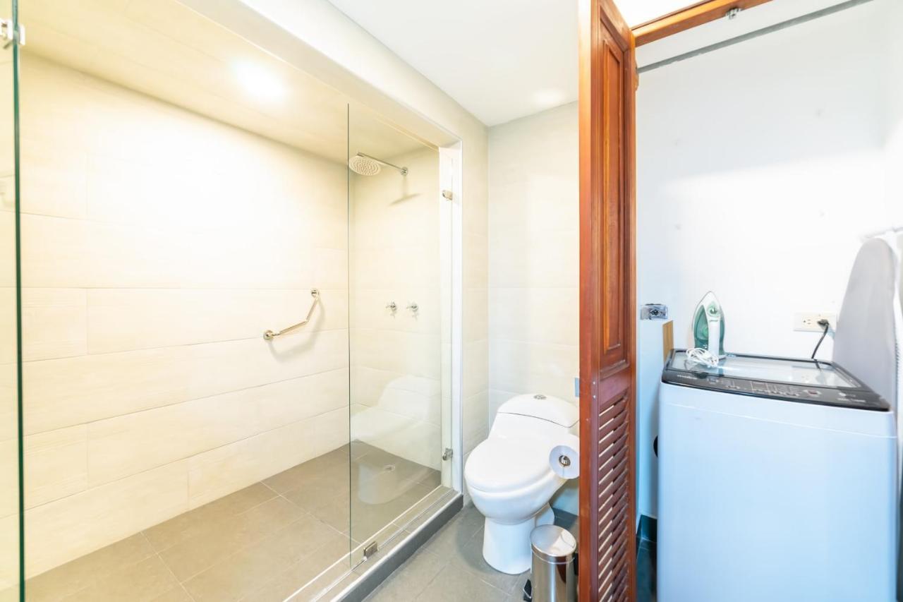 Comfortable Duplex In Parque 93 Bogota Bagian luar foto